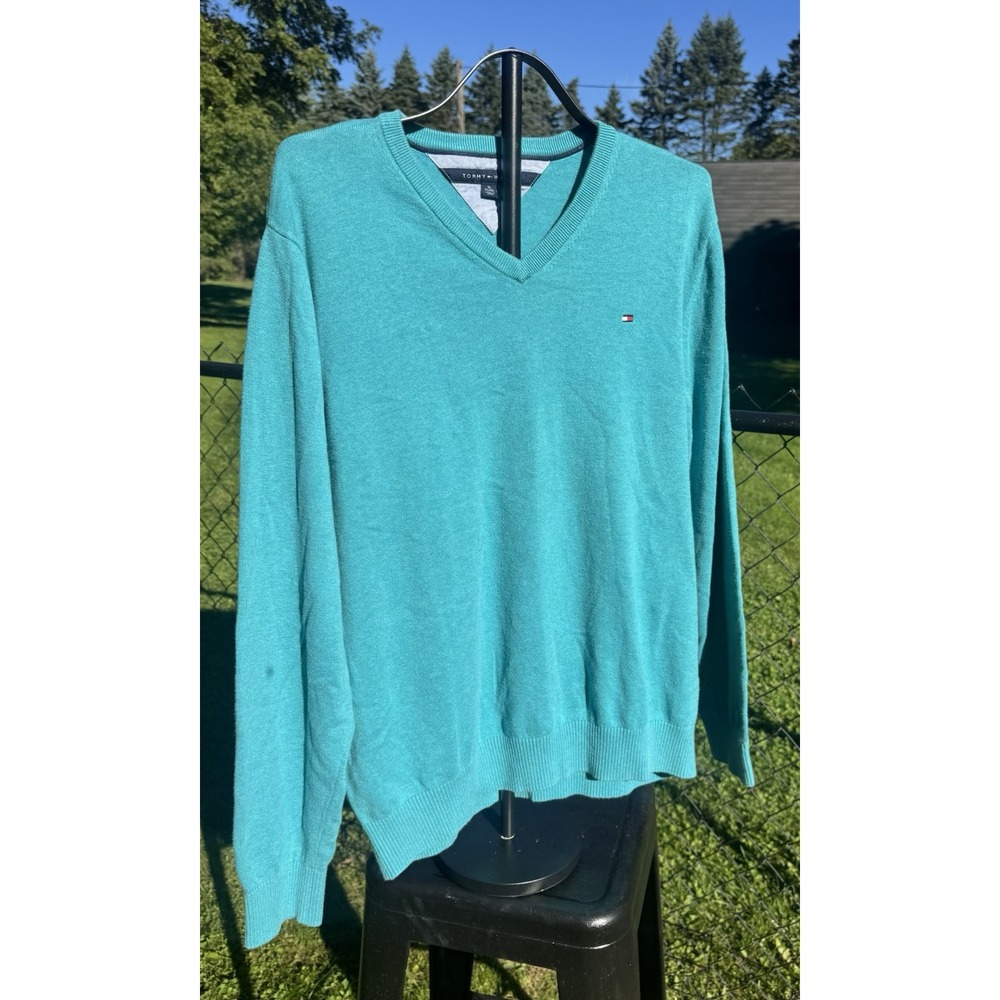 Tommy Hilfiger Men's turquoise V-Neck Sweater Long Sleeve Classic Logo